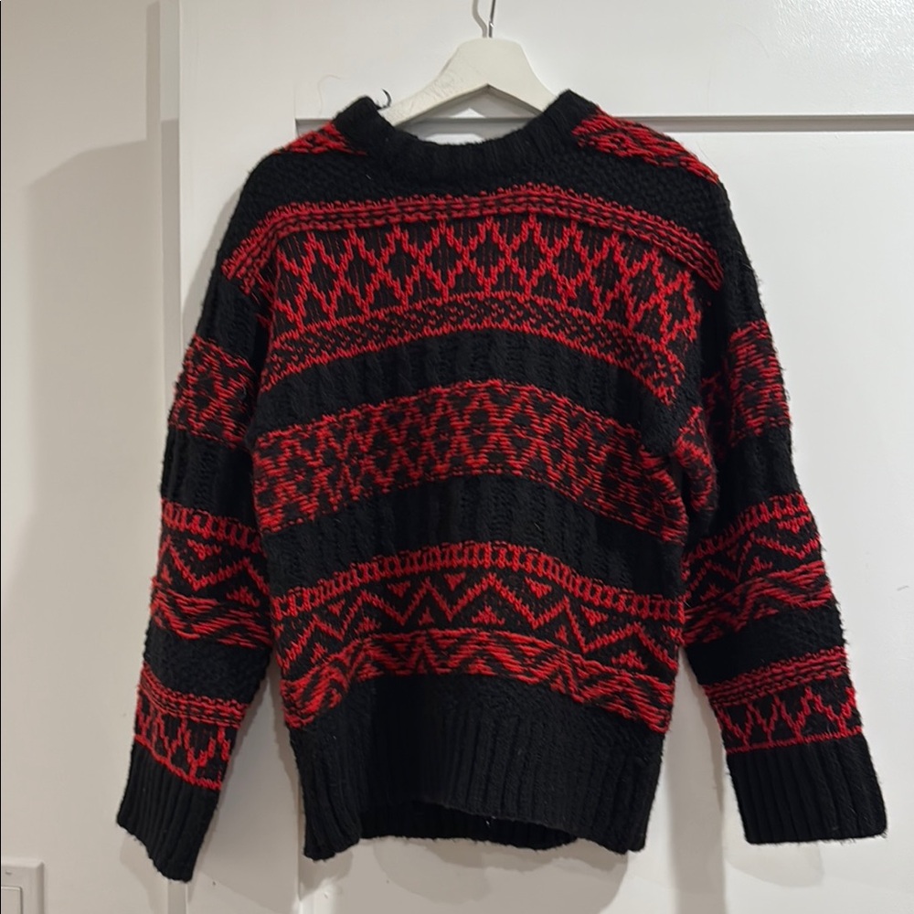 Divided Black and Red Crew Neck Sweater with Nordic Pattern